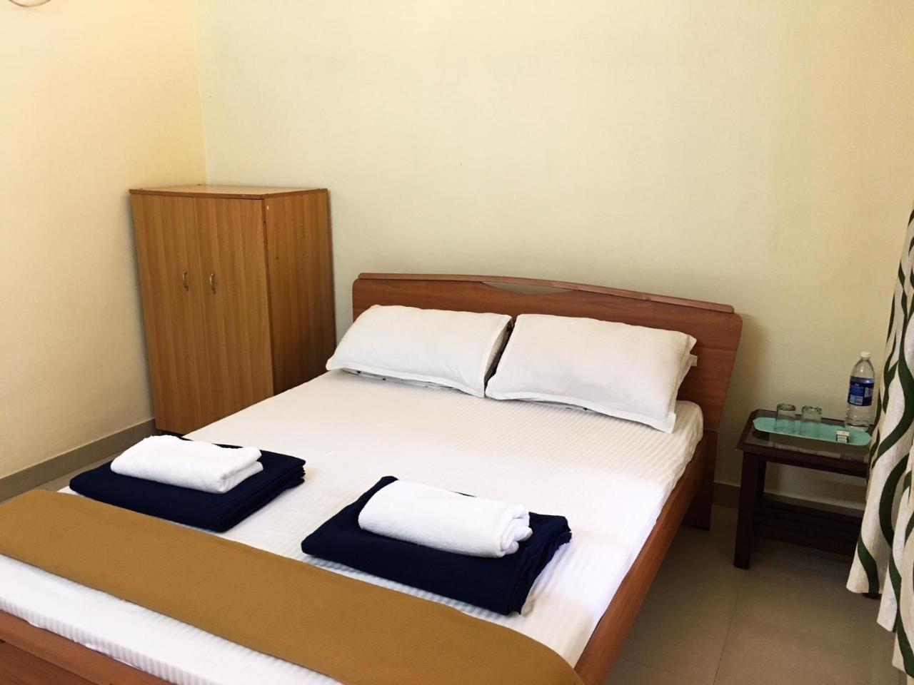 Palm Grove Service Villa Kochi Exterior foto